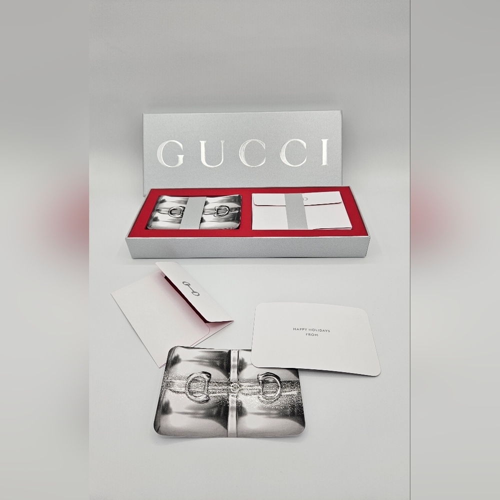 Gucci - Novelty Holiday Greeting Cards with Embossed Horsebit Icon - Silver